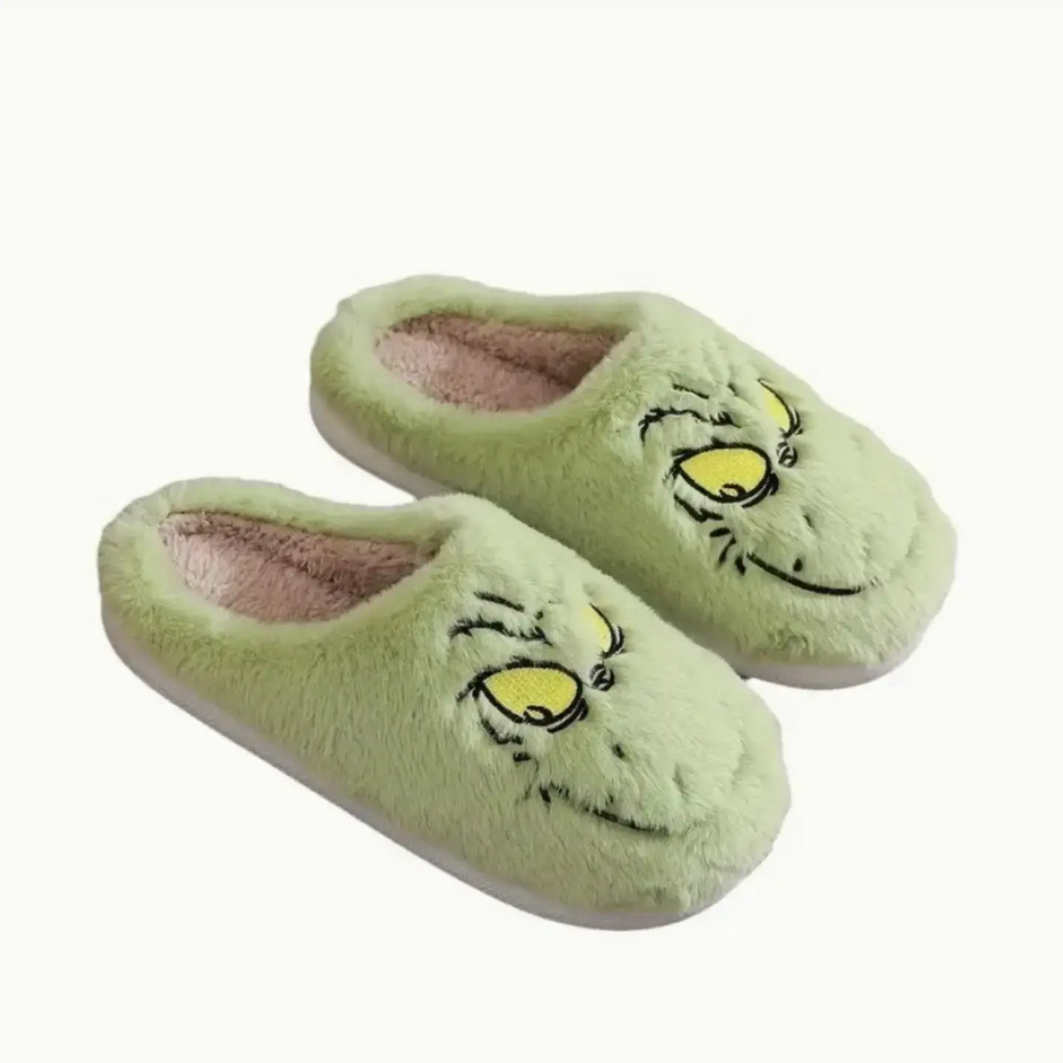 Christmas Themed Slip-on Slippers - HATO (1)