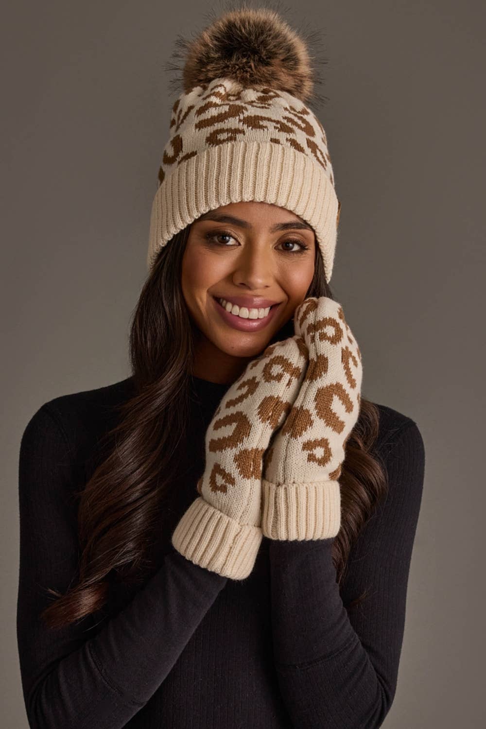 Cream Leopard Pattern Knit Pom Hat