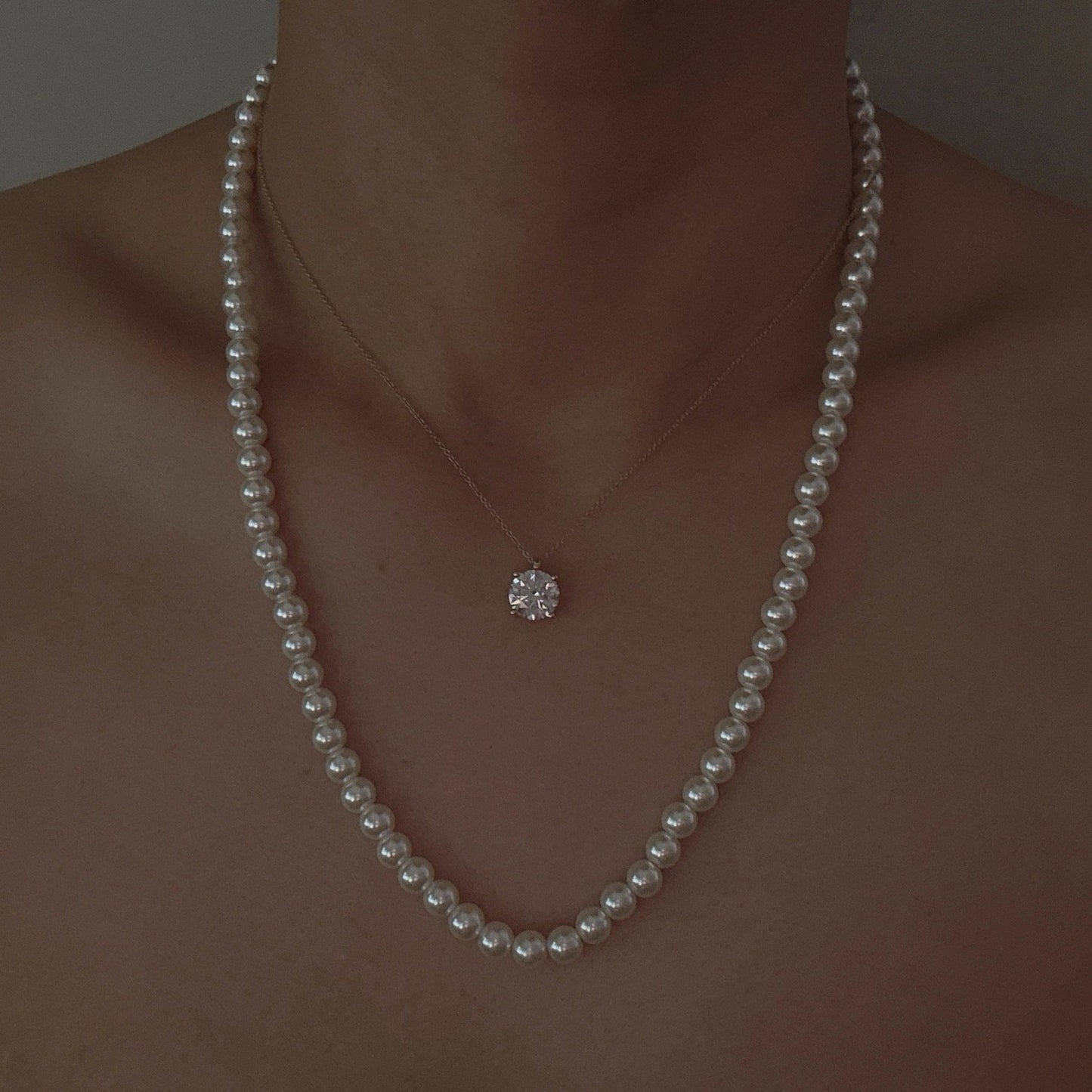 Layering Pearl Necklace