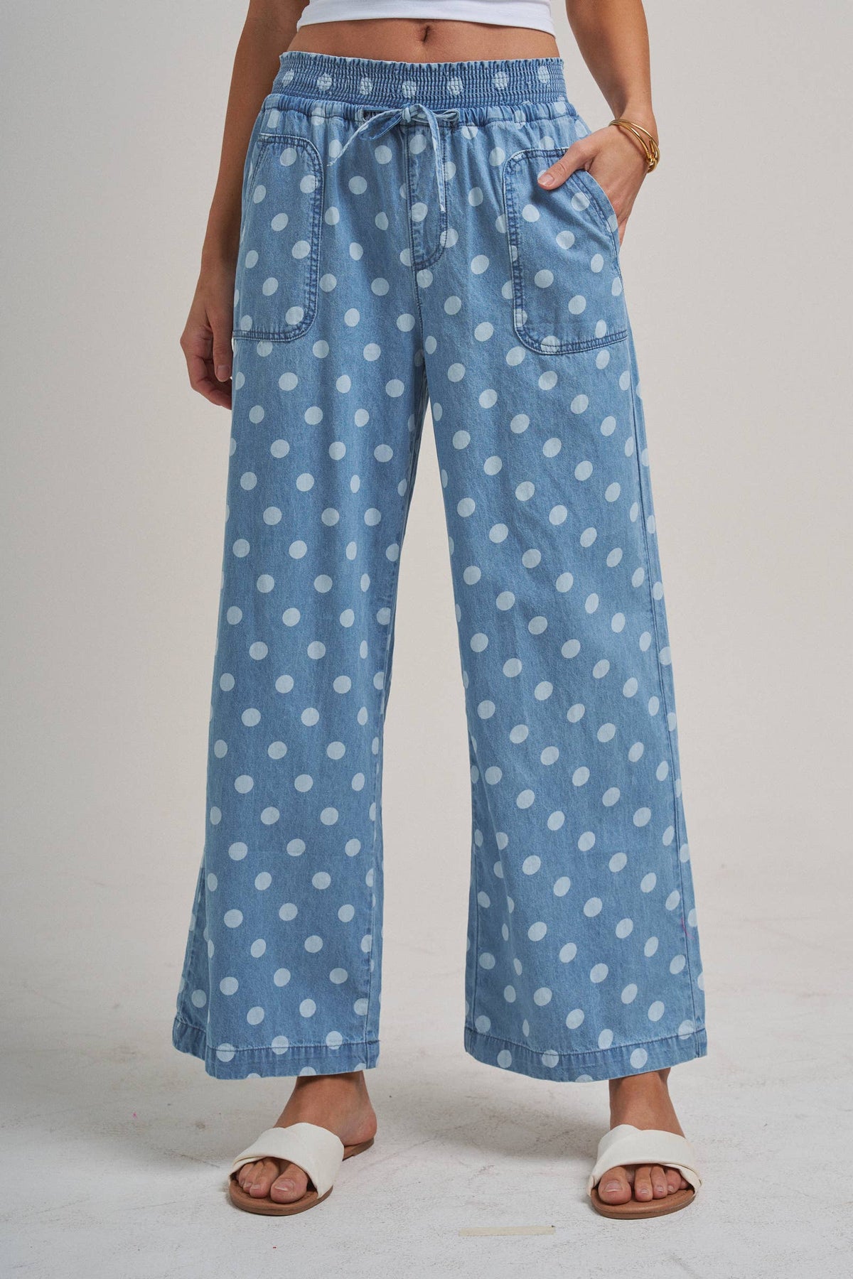 RELAXED WIDE LEG SOFT POLKA DOT CHAMBRAY PANTS_JLB80023-02