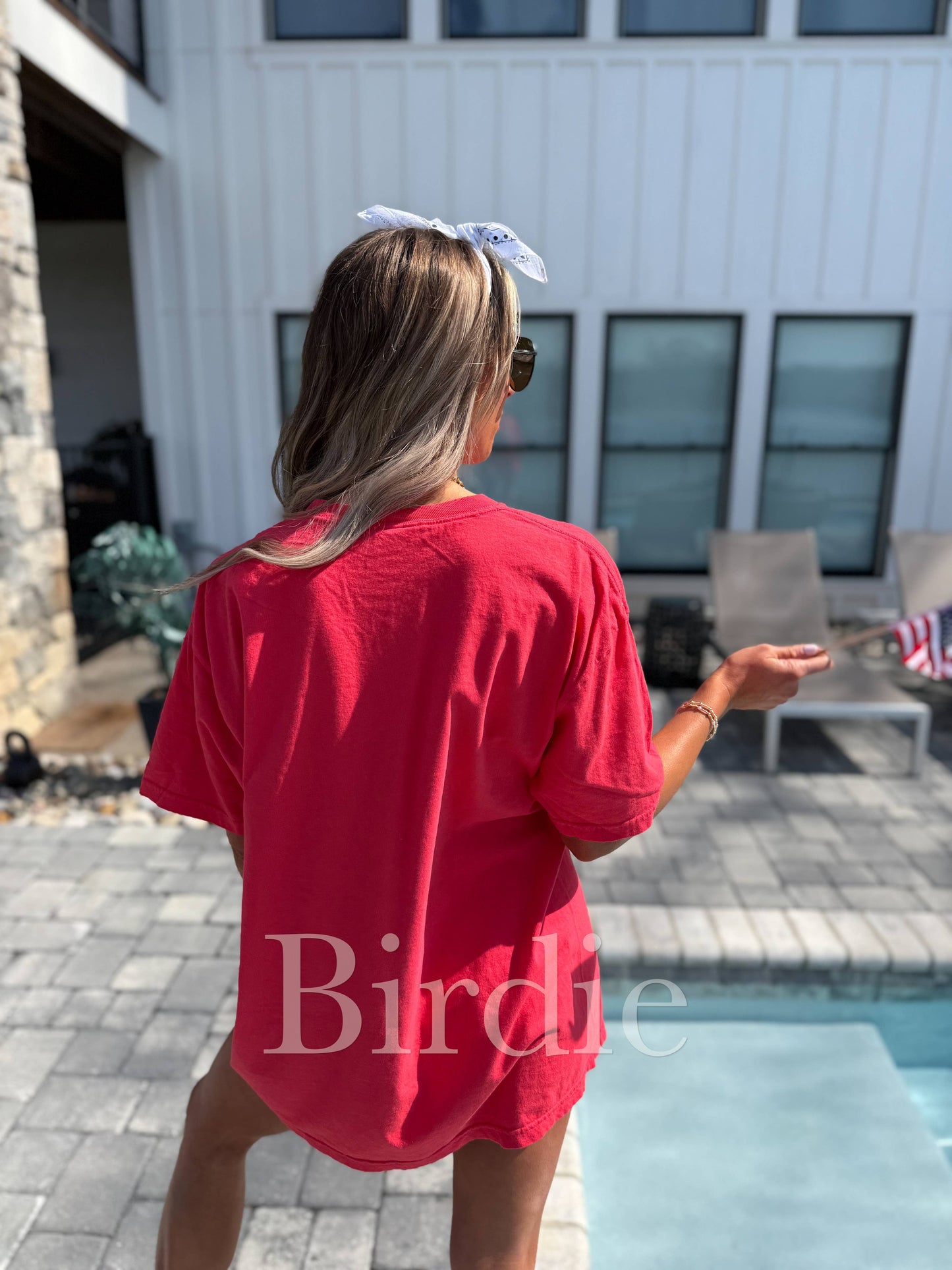USA Daisy Graphic Tee on Paprika