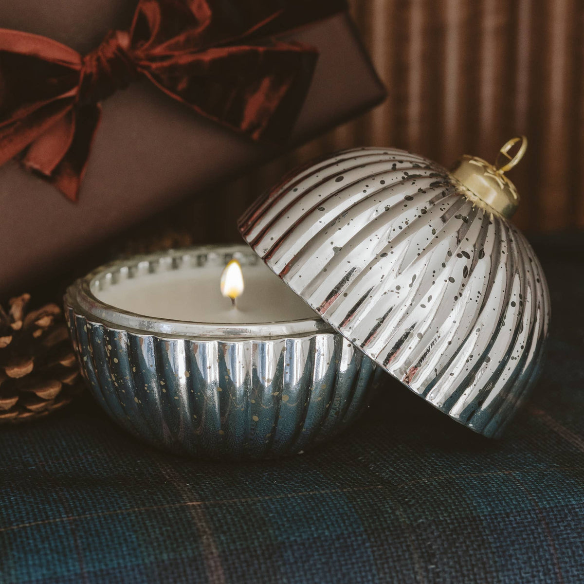 Merry and Bright Soy Candle - 5 oz Ornament Jar
