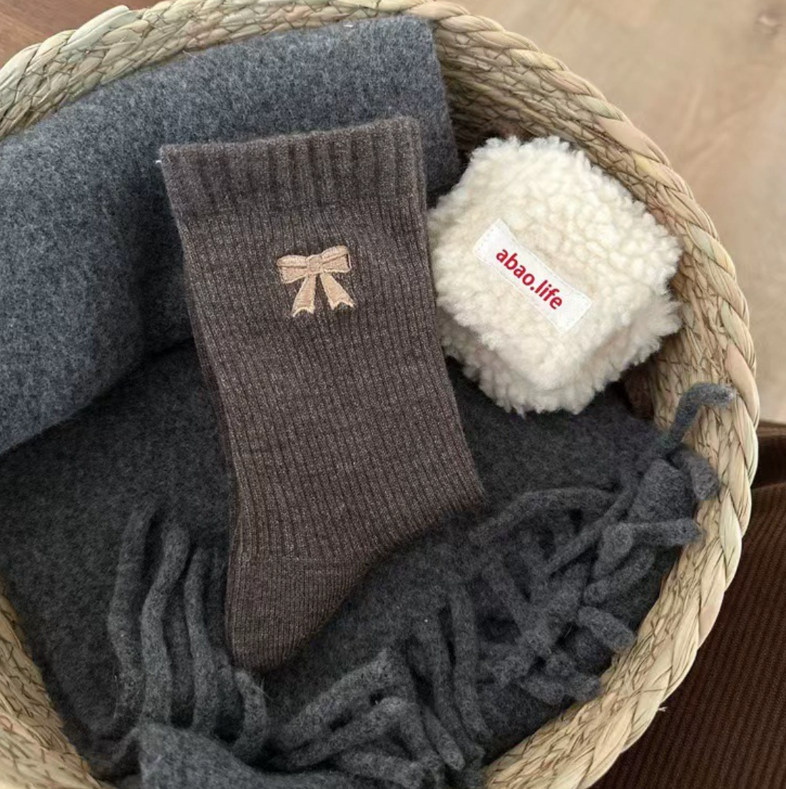 Ribbed Bow Embroidery Socks (JEMMA)