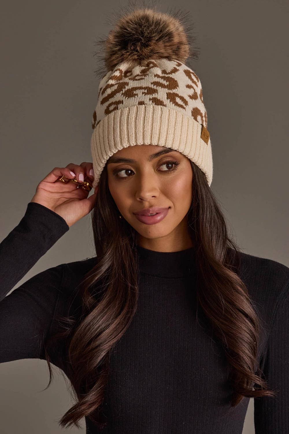 Cream Leopard Pattern Knit Pom Hat