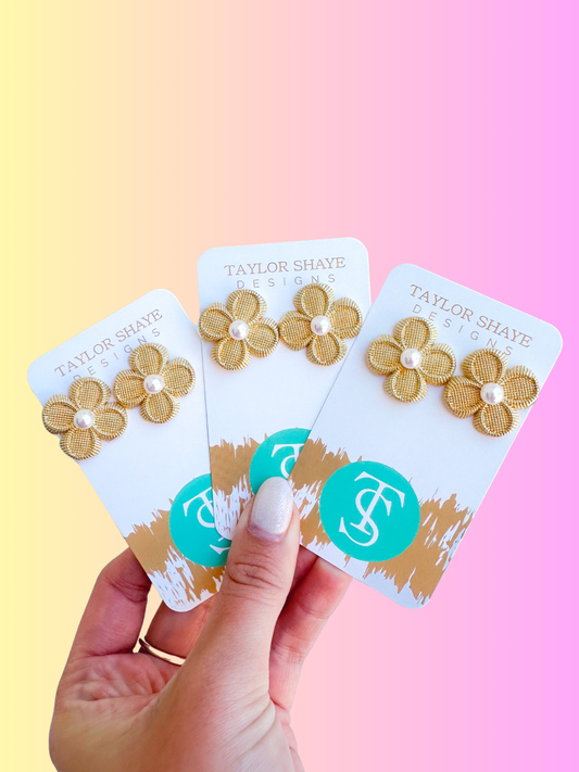 Isla Flower Studs